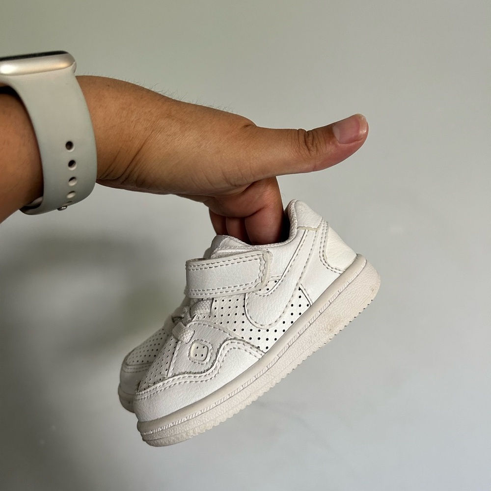 Baby Nike Airforce 1s size 4C